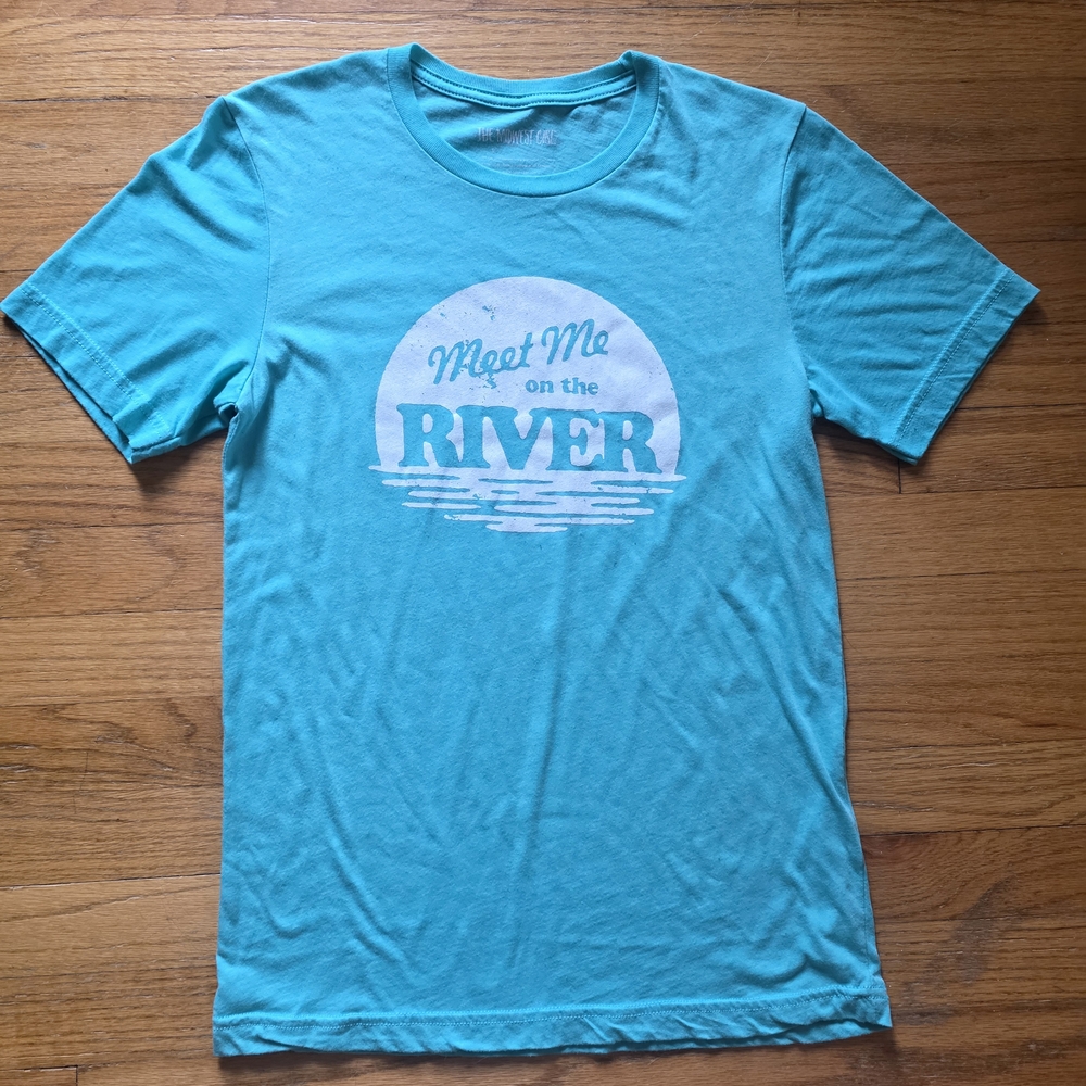 Midwest Girl "Meet Me On The River: T-shirt